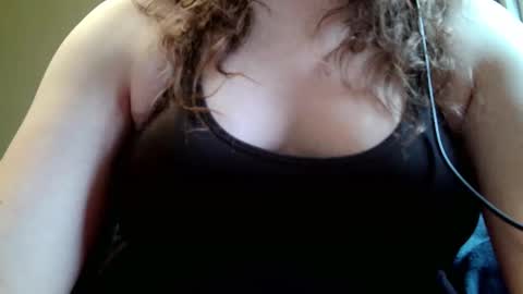 Shay online show from October 2025 04:38:02 PM