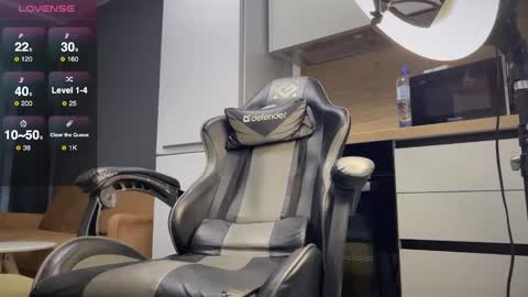 Snapshot of shavarace1 chatting on February 2025 01:29:01 PM cumshoters online show from February 2025 01:29:01 PM