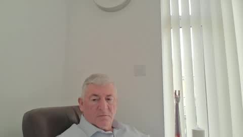 Snapshot of she52 chatting on February 2026 11:51:01 AM she52 online show from February 2026 11:51:01 AM