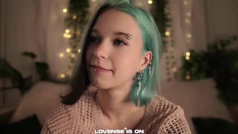 Anika online show from November 2025 11:10:02 AM