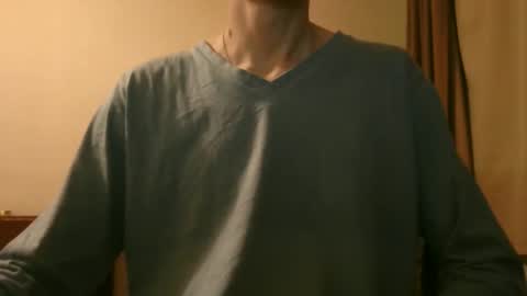 Snapshot of shedevr02 chatting on February 2026 04:02:01 PM Roger online show from February 2026 04:02:01 PM