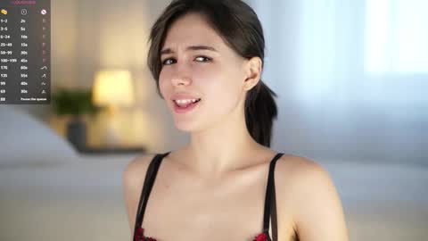 Tessa online show from October 2025 03:07:02 AM