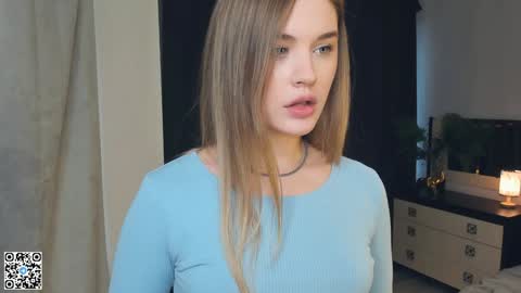 Snapshot of sheenaeast chatting on December 2024 08:07:02 AM Violet online show from December 2024 08:07:02 AM