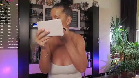 Sheila GMT 2 Tuesday Wednesday Friday Saturday Sunday- 8  5  online show from July 2026 04:32:02 AM