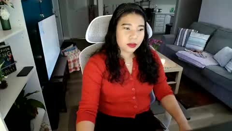 Snapshot of sheilyn_smith chatting on April 2026 04:59:01 AM sheilyn_smith online show from April 2026 04:59:01 AM