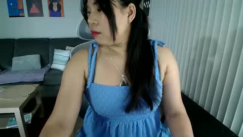 Snapshot of sheilyn_smith chatting on May 2026 05:24:01 AM sheilyn_smith online show from May 2026 05:24:01 AM