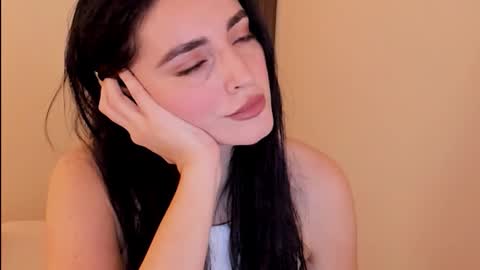 sheisallthat online show from November 2025 02:45:01 AM