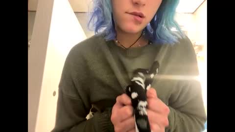 Snapshot of shelbybaby01 chatting on January 2025 01:59:01 AM Shelby holes online show from January 2025 01:59:01 AM