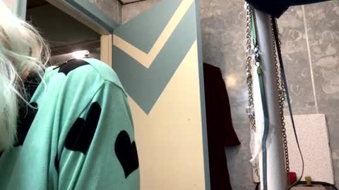 Snapshot of shelbybaby01 chatting on March 2025 02:55:02 AM Shelby holes online show from March 2025 02:55:02 AM