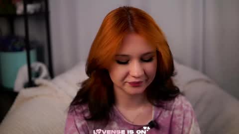 Lina online show from April 2026 02:05:01 PM