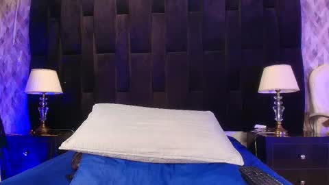 Shelsy online show from February 2025 11:57:02 AM