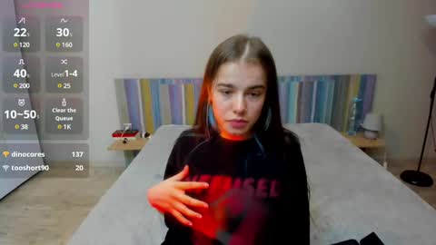 ShelyMoon online show from March 2025 06:11:02 PM