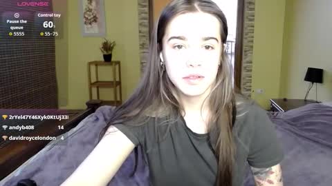 ShelyMoon online show from October 2025 03:21:02 PM