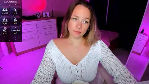 Sheril online show from November 2025 02:50:02 PM