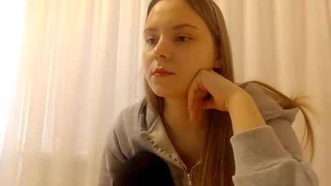 Lisa online show from February 2026 02:01:02 AM