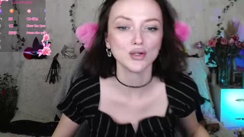 Vanessa online show from November 2025 03:56:02 PM