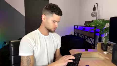 Shia online show from April 2026 03:07:01 PM