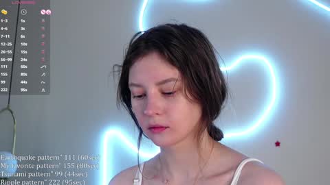 Snapshot of shickshackshock chatting on January 2025 01:28:01 PM Iris online show from January 2025 01:28:01 PM