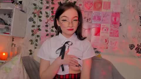 Snapshot of shimi_shimi_ chatting on March 2025 09:27:02 PM Samsa online show from March 2025 09:27:02 PM