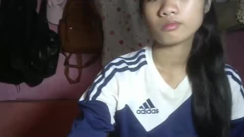 shimmering_kate online show from December 2024 02:04:01 AM