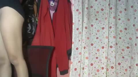 shimmering_kate online show from January 2025 01:56:02 AM