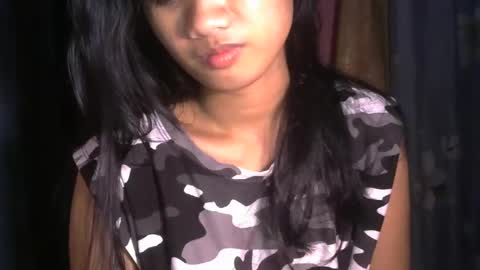 shimmering_kate online show from February 2025 01:33:01 PM