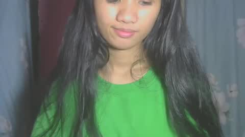 shimmering_kate online show from March 2025 11:43:02 PM