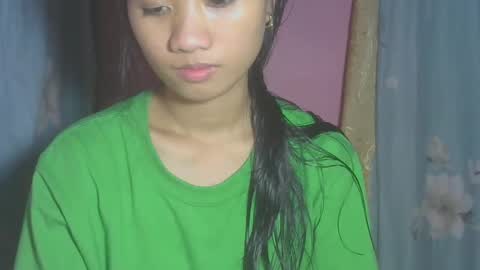 shimmering_kate online show from March 2025 12:00:01 AM