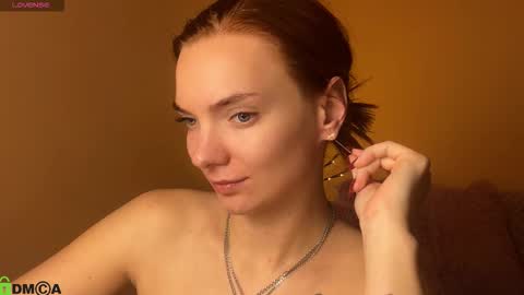 Alexis online show from March 2026 09:11:01 PM