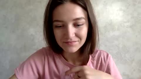 Jesica online show from October 2025 09:54:01 AM