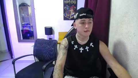 shining_star69 online show from November 2025 12:30:01 AM