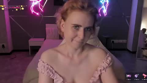 Snapshot of shiny_lisss chatting on July 2026 07:57:01 AM Lisa online show from July 2026 07:57:01 AM