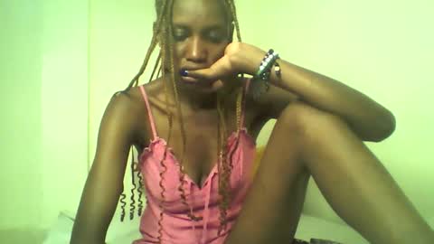 Snapshot of shipeta2 chatting on April 2026 03:02:01 AM detiefmagdalina2026 online show from April 2026 03:02:01 AM