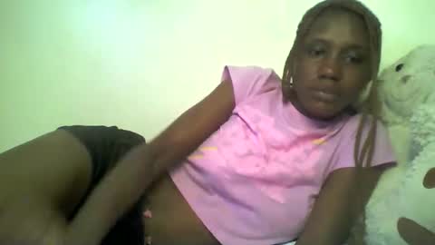 Snapshot of shipeta2 chatting on April 2026 12:29:02 PM detiefmagdalina2026 online show from April 2026 12:29:02 PM