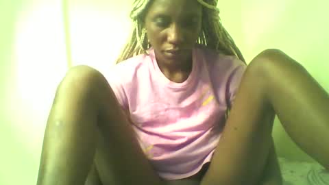 Snapshot of shipeta2 chatting on May 2026 03:46:02 AM detiefmagdalina2026 online show from May 2026 03:46:02 AM