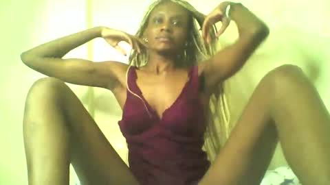 Snapshot of shipeta2 chatting on June 2026 12:23:02 AM detiefmagdalina2026 online show from June 2026 12:23:02 AM