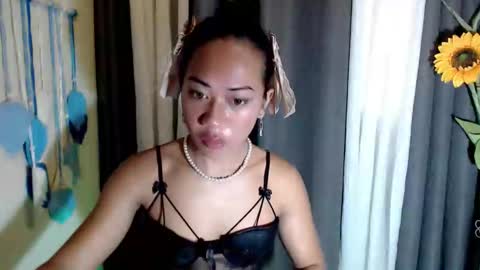 shira_cutttiebigcock online show from April 2026 12:46:02 AM