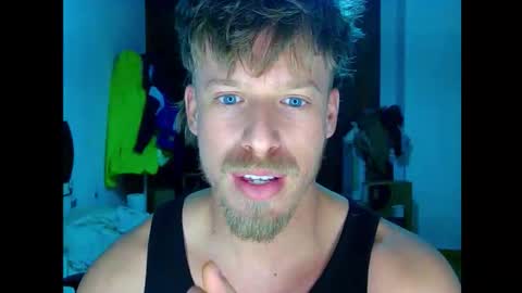 Cick Goreskin online show from November 2025 02:45:02 AM