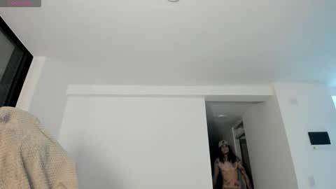 -- online show from November 2025 12:36:01 AM