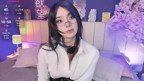 Snapshot of shizuko___ chatting on July 2026 08:44:02 PM Valentina online show from July 2026 08:44:02 PM