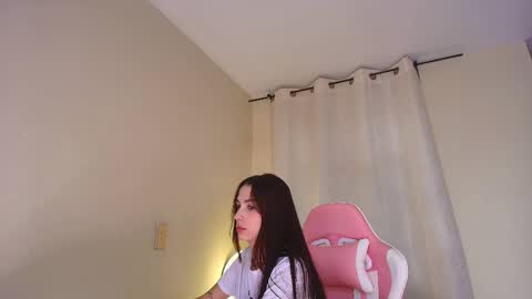  kendal  online show from October 2025 02:06:01 PM