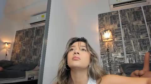 SHOFIA online show from June 2026 05:17:02 PM