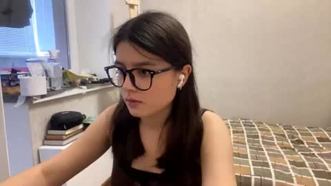 Marie online show from July 2026 02:35:02 PM