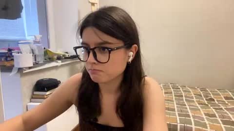 Marie online show from July 2026 03:21:02 PM