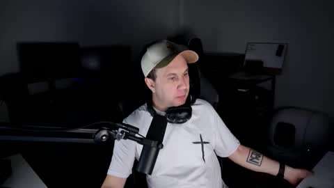 shooshua online show from April 2026 03:53:01 PM