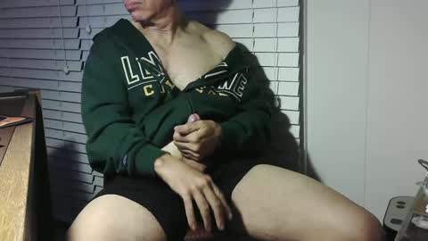 nikolas send dm for an appointment online show from October 2025 02:09:01 AM