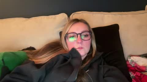 short sweetpea online show from January 2025 05:17:02 PM