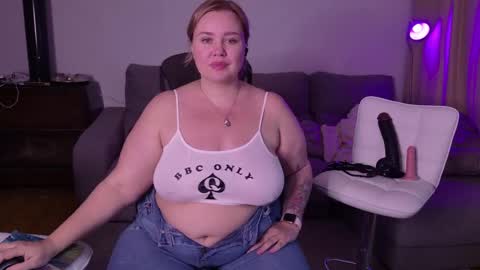 Mimi   online show from March 2025 05:39:02 PM