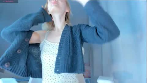 jennywoody online show from February 2026 04:51:02 AM