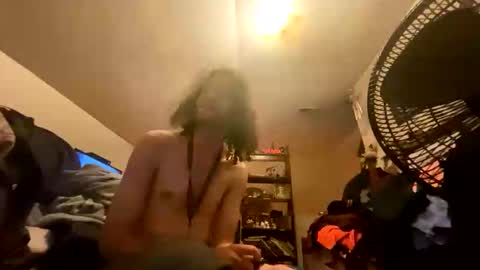 Snapshot of showmewe chatting on March 2026 02:37:02 AM showmewe online show from March 2026 02:37:02 AM